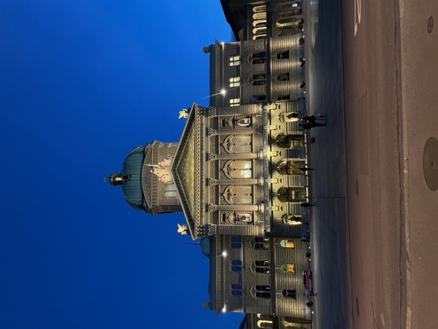 Bundeshaus by night